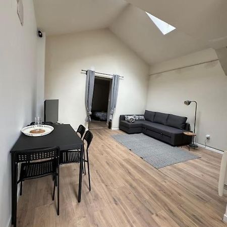 Charmant T2 Calme Et Equipe Montréjeau Exteriör bild